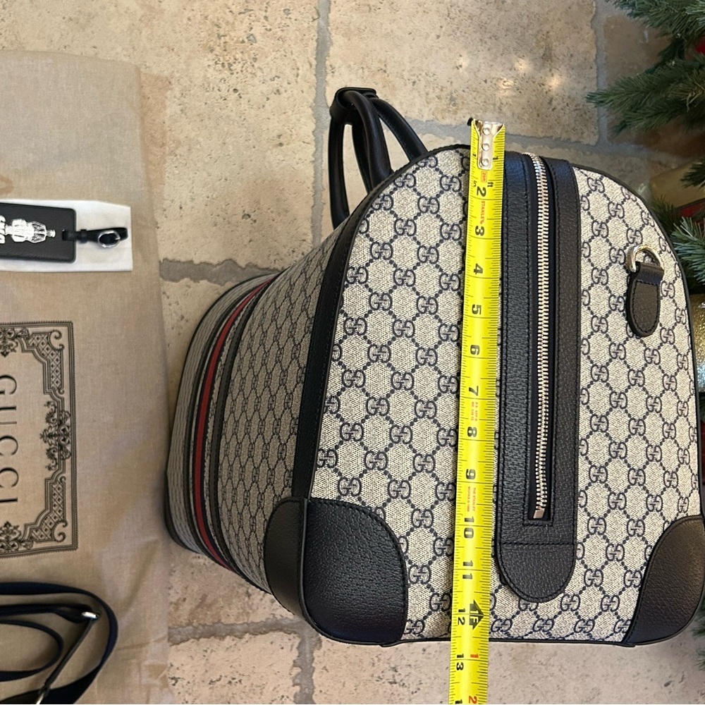 Gucci Savoy, GG Supreme large duffel bag made in Italy NWT - Picture 12 of 14
